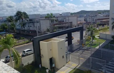 Alugo apartamento mobiliado 2/4 suíte com vaga coberta buraquinho