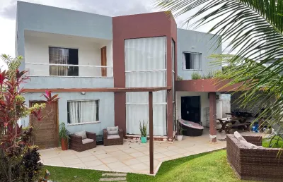 Excelente casa nascente em alphaville litoral norte 1 - abrantes
