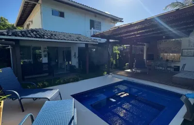 Casa mobiliada  a venda no condomínio  residencial quatro rodas em itapuã