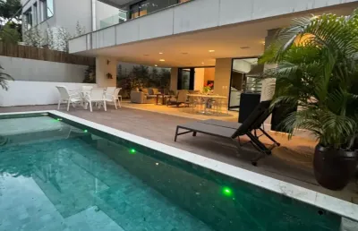 Casa de alto luxo  4 suítes alphaville i energia solar salvador