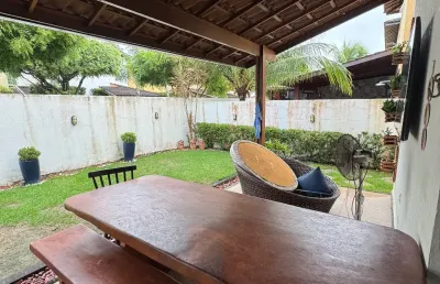 Casa para venda em condomínio na avenida luiz tarquínio, em vilas do atlântico