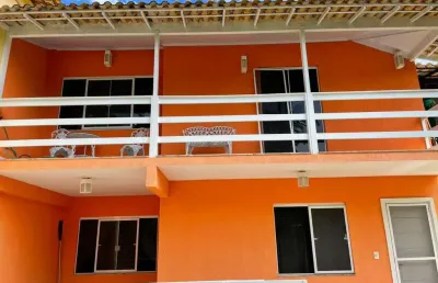 Casa à venda em são pedro da aldeia-rj, no balneário são pedro: 3 quartos, 1 suíte, 2 salas, 2 banheiros, 2 vagas, 110m².