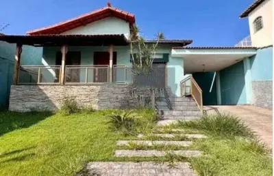 Casa com 3 quartos à venda na Rua Natal Verones, Três Barras, Contagem