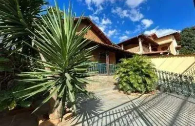 Casa com 4 quartos à venda na Rua Ponta Grossa, Milionários, Belo Horizonte