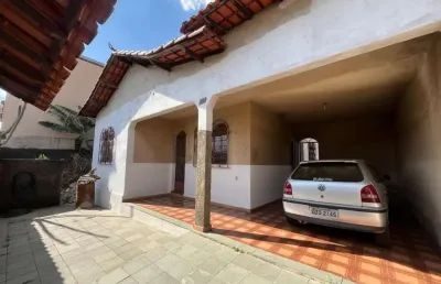 Casa com 3 quartos à venda na Rua David Fonseca, Milionários (Barreiro), Belo Horizonte