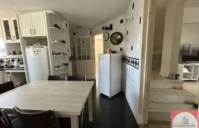 Casa com 3 quartos à venda na Rua Arco-Íris, Carianos, Florianópolis