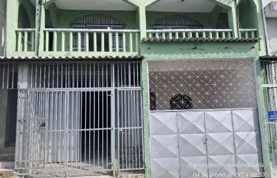 Casa ampla duplex 324 m² construída, dividido em 3/4, um suíte, duas salas, varanda, nascente, 4 vagas, reformada, alugar no cabula vi salvador
