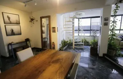 Apartamento cobertura medindo 240 m², dividido em 4 quartos, duas salas, piscina própria, duas vagas no vila horto vender horto florestal salvador