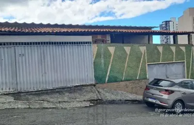 Galpão casa ampla terreno de 700 m² com 3/4, um apto de 1/4, quatro vagas, piscina, área gourmet com churrasqueira, galpão comercial vender pernambués