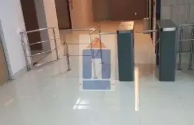 Loja térrea nova e pronta com 90 m² em frente ao salvador shopping