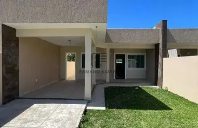 Casa em araruama, 2 quartos (1 suíte) – r$ 350.000,00 - três vendas