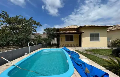 Casa em araruama - 2 quartos e piscina – r$250.000,00 - parati