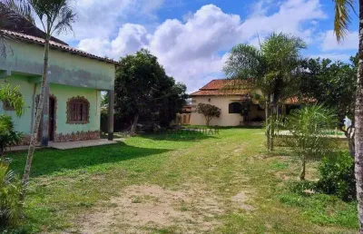 Casa em saquarema - 2 casas no mesmo terreno, ambas com 2 quartos - r$ 520.000,00 - vilatur
