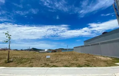 Terreno de 252m2 - condomínio viverde 2 em são pedro da aldeia
