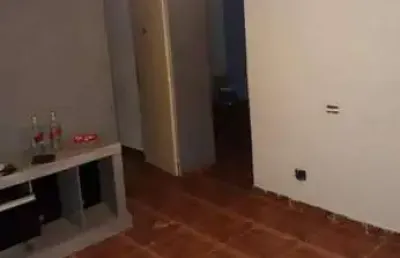 Vende-se um apartamento com transferência de divida
