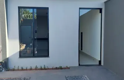 Casa com 2 quartos à venda no Jardim Canaã, Uberlândia 