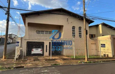 Excelente casa rua henrique dias, bairro estados unidos