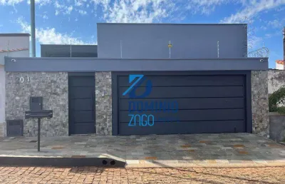Casa com 3 quartos à venda no Centro, Conquista 
