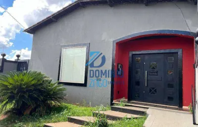 Casa com 3 quartos à venda na Rua Bela Vista, Vila Maria Helena, Uberaba