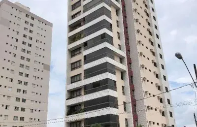 Apartamento com 4 quartos à venda na Avenida Tenente-Coronel Bento Ferreira, Mercês, Uberaba