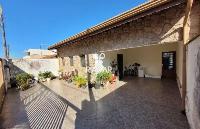 Casa com 3 quartos à venda na Rua Thereza Biondi Pereira, 229, Parque Jambeiro, Campinas