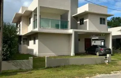 Casa em aldeia com 5 quartos em condomínio residencial!