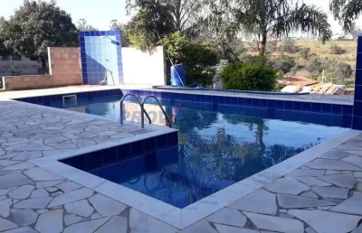 Casa em condomínio fechado com 3 quartos à venda na rua tom jobim, 235, vale verde, valinhos, 370 m2 por r$ 900.000