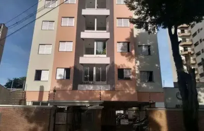 Apartamento com 2 quartos para alugar na Rua Quinze de Novembro, 145, Centro, Taubaté
