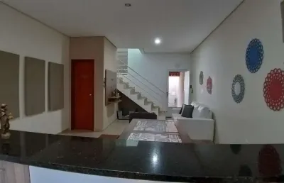 Casa com 2 quartos à venda no Jardim Karolyne, Votorantim 