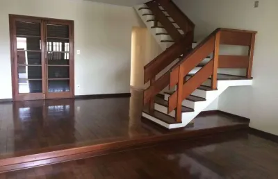 Casa com 3 quartos à venda na Vila Hortência, Sorocaba 
