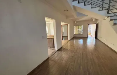 Casa alto padrão na vila cristal, 5 dorms, 5 min do centro — r$ 4.500 locação