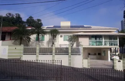 Casa com 4 quartos à venda em água verde, blumenau , 249 m2 por r$ 1.260.000