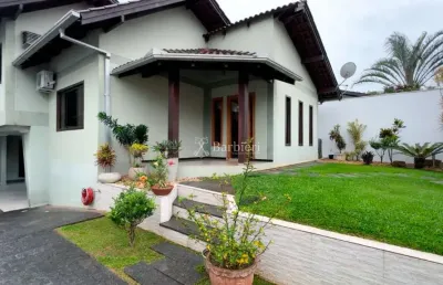 Casa com 4 quartos à venda na escola agrícola, blumenau , 330 m2 por r$ 1.930.000