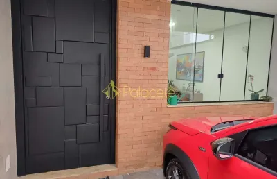 Casa à venda 3 quartos, 2 vagas, 180m², esplanada independência, taubaté - sp