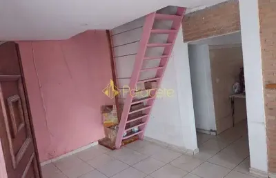 Casa à venda 3 quartos, 1 suite, 4 vagas, 300m², jardim garcez, taubaté - sp