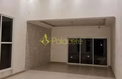 Casa à venda 2 quartos, 1 suite, 2 vagas, 300m², condomínio terra do vale, caçapava - sp
