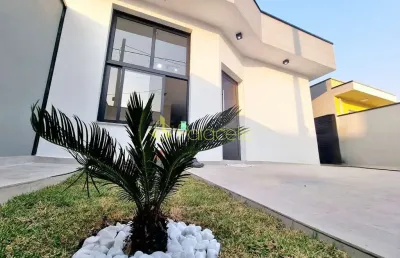 Casa térrea moderna com 3 dormitórios, suíte, closet, área gourmet e acabamentos de alta qualidade
