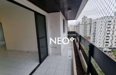 More na quadra da praia! apartamento no embaré – santos