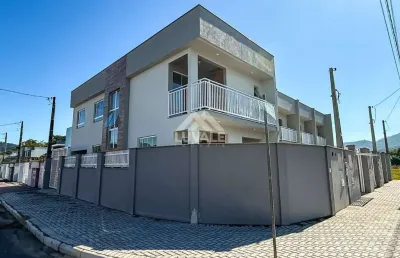 Geminado de esquina | três rios do sul | 3 quartos (1 suíte) | 140m²