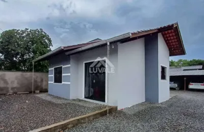 Casa semimobiliada | amizade | 2 quartos (1 suíte) | 70m²