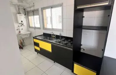 Imóvel para venda possui 61 metros quadrados com 2 quartos