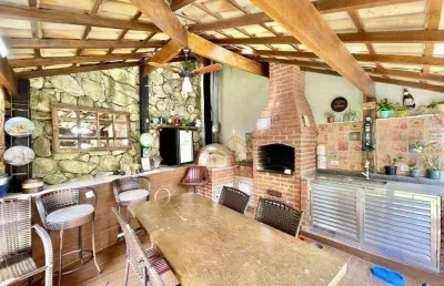 Casa com 3 dormitórios à venda, 183 m² por r$ 1.280.000,00 - chácara santa lúcia - carapicuíba/sp