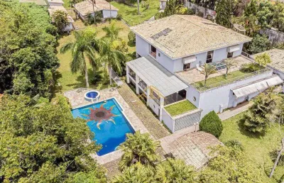 Casa com 5 quartos à venda, 750 m² por r$ 2.499.000 - fazendinha - carapicuíba/sp