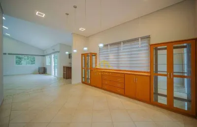 Casa térrea com 4 quartos com 535 m², aluguel por r$ 12.000,00 - aldeia da serra - barueri/sp