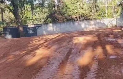 Chácara / sítio à venda no dois córregos, valinhos , 897 m2 por r$ 430.000