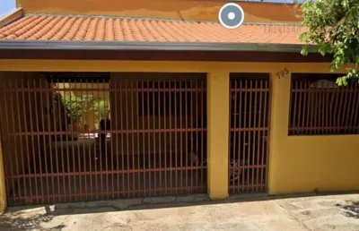Casa com 3 quartos à venda no centro, vinhedo  por r$ 700.000