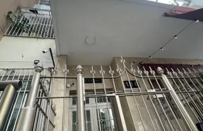 Excelente cobertura com vista para o cristo redentor!
