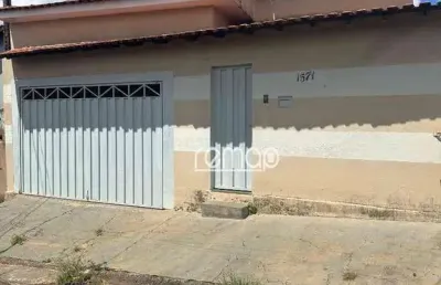 Casa com 3 quartos à venda no Jardim do Éden, Franca 