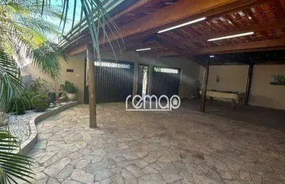 Casa com 3 quartos à venda no Jardim das Palmeiras, Franca 