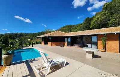 Casa em condomínio fechado com 2 quartos para alugar no Lomba Grande, Novo Hamburgo 